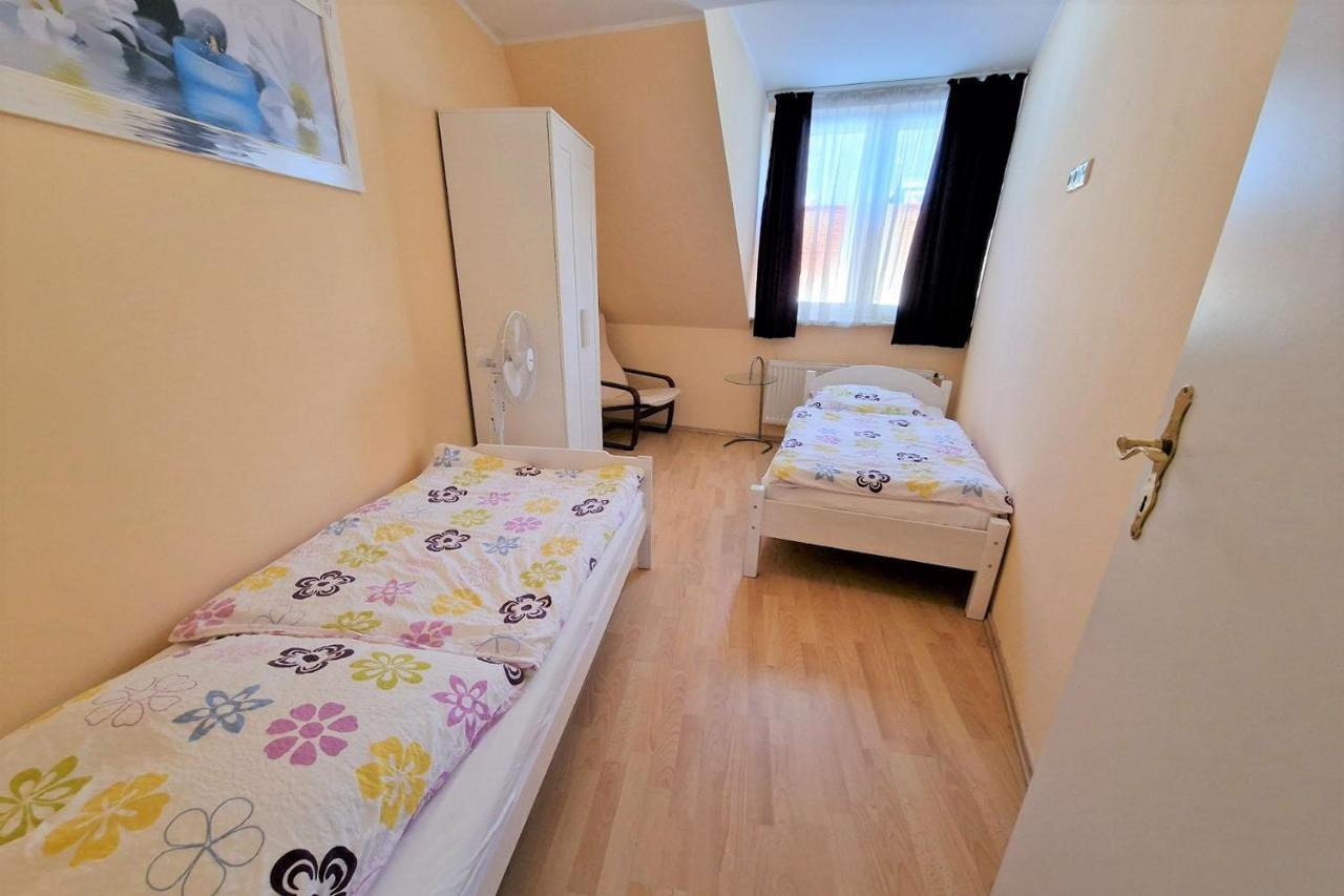 Cozy Apartments In Muelheim Cologne Extérieur photo