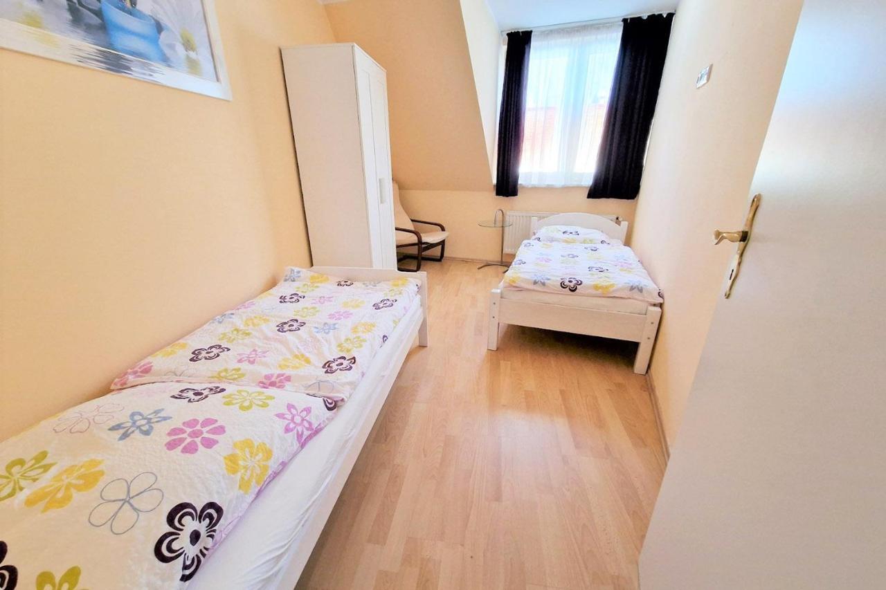 Cozy Apartments In Muelheim Cologne Extérieur photo