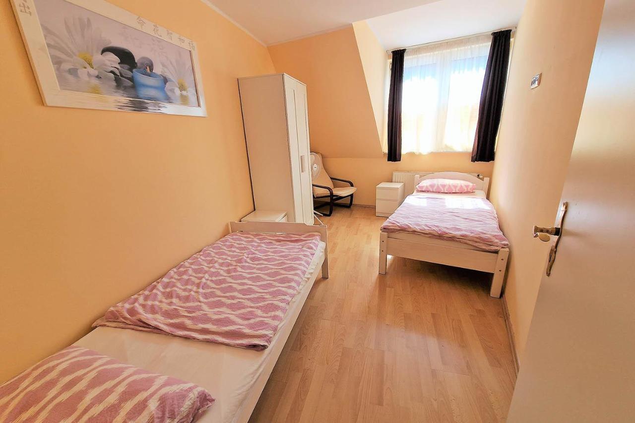 Cozy Apartments In Muelheim Cologne Extérieur photo